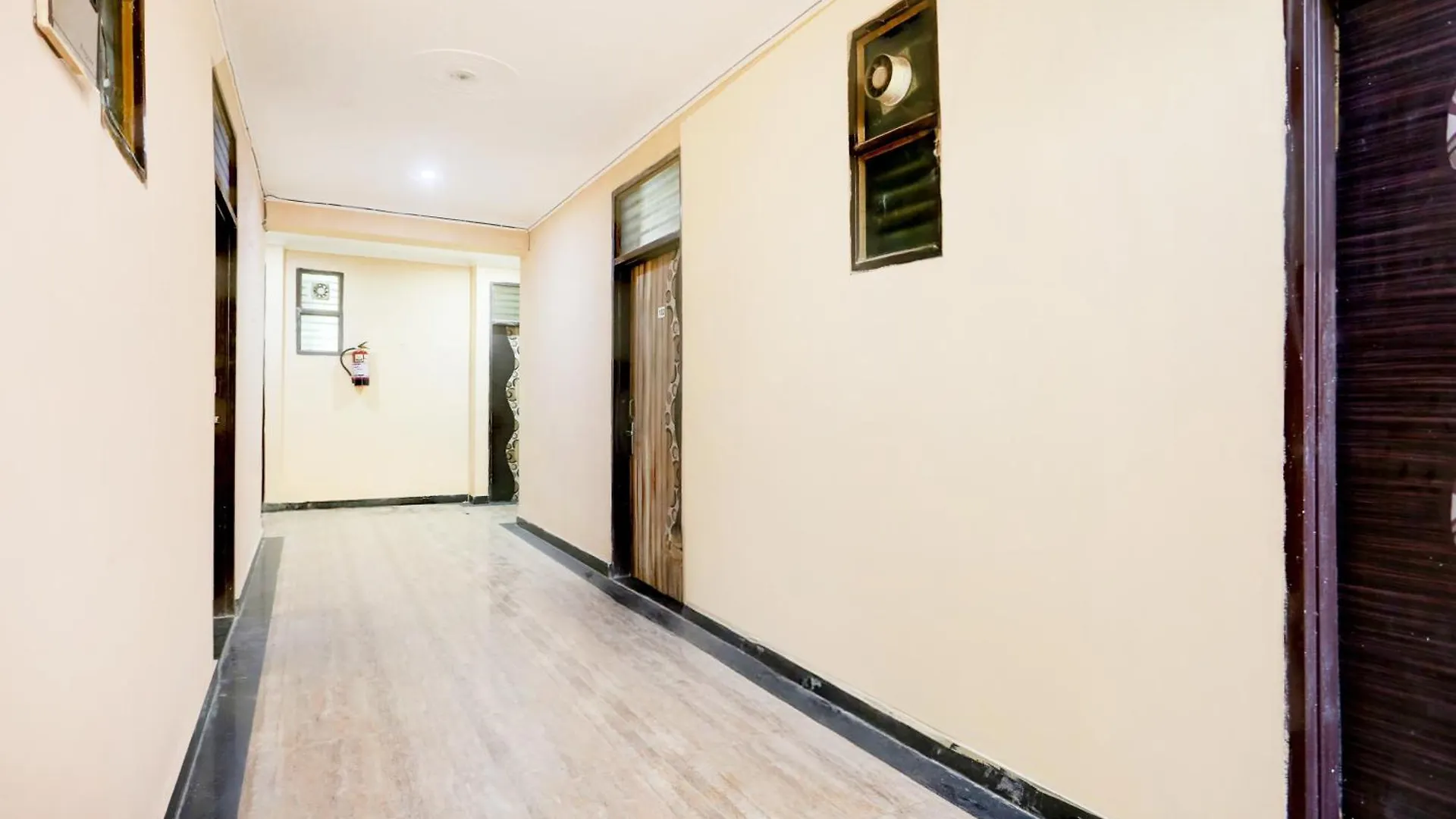 Super Hotel O Sheetla Colony Gurgaon India
